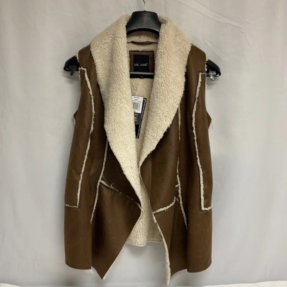 Me Jane Faux Fur Vest